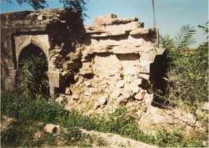 photograph of an arched stone doorway