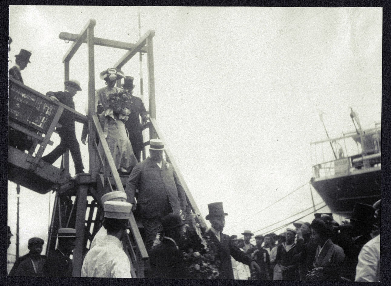 Yokohama: Arrival of William Taft and Alice Roosevelt