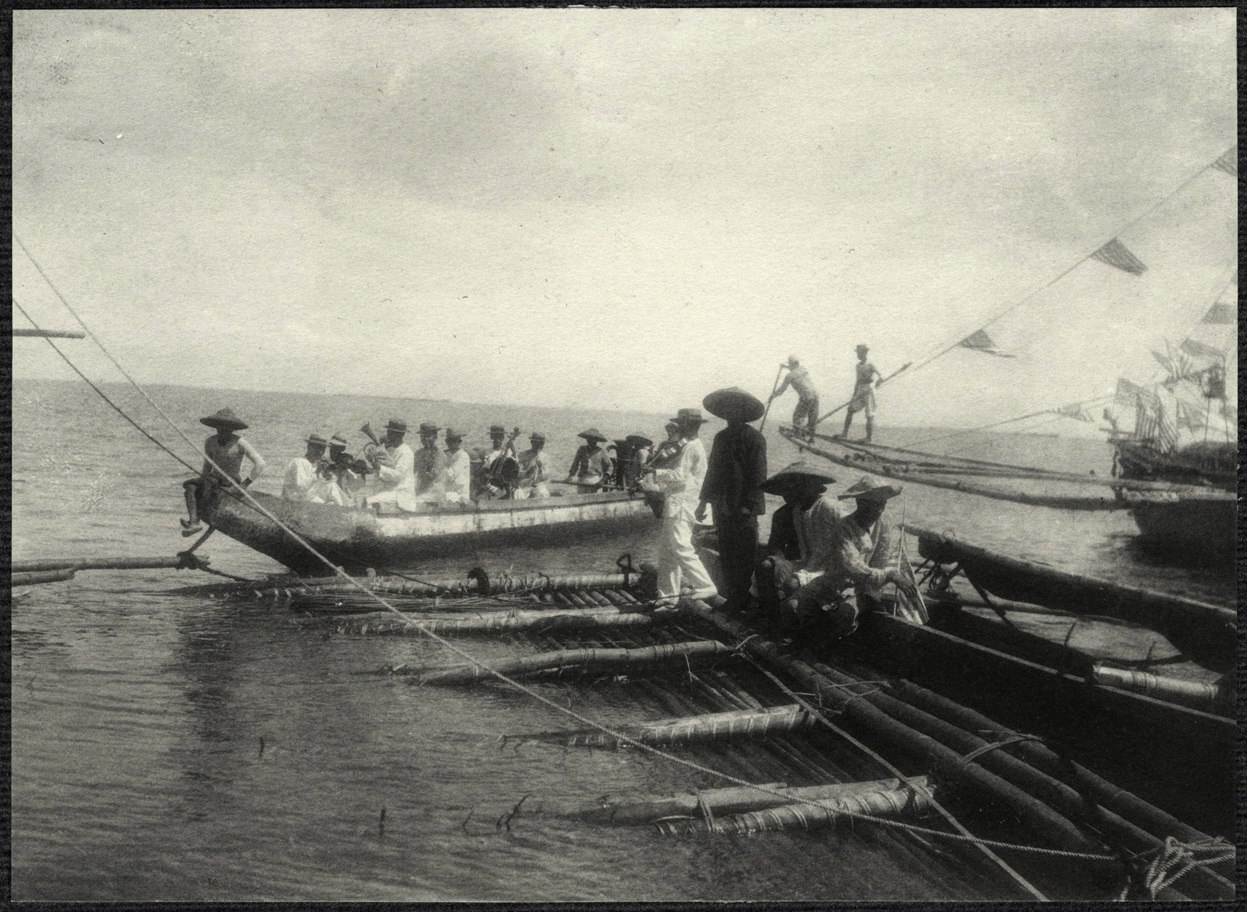 Bacolod: Musicians who accompanied the ceremonial raft