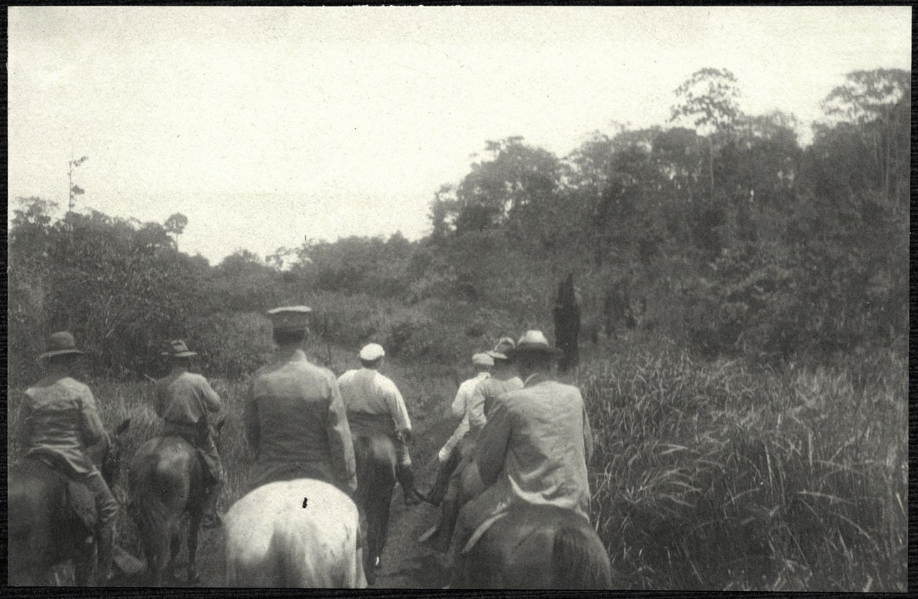 Mindanao: Riders in the jungle, William H. Taft at center