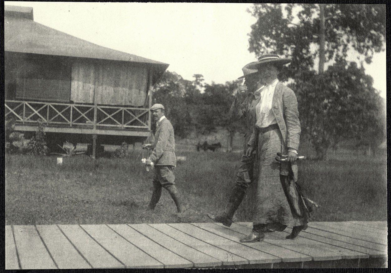 Mindanao: Alice Roosevelt at Camp Overton