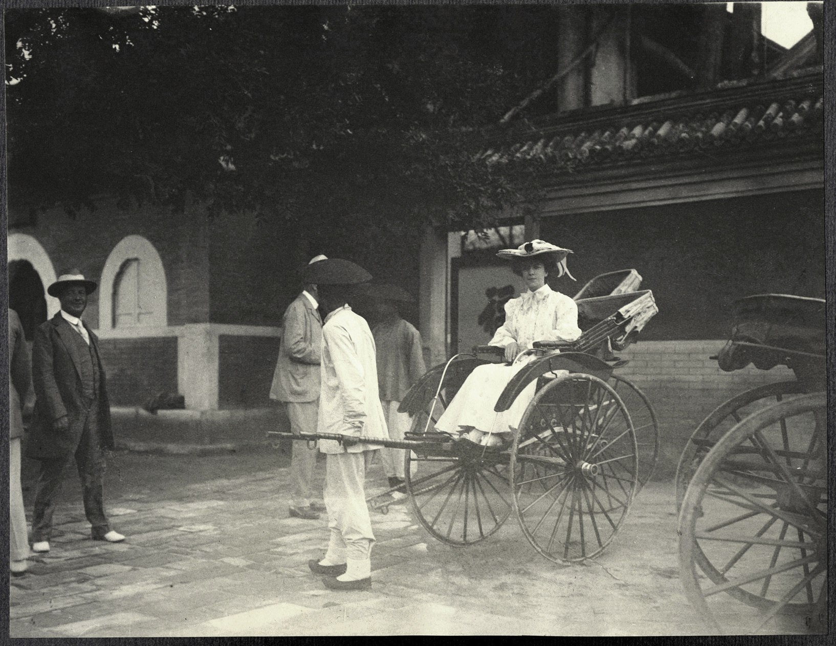 Beijing: Alice Roosevelt in a rickshaw