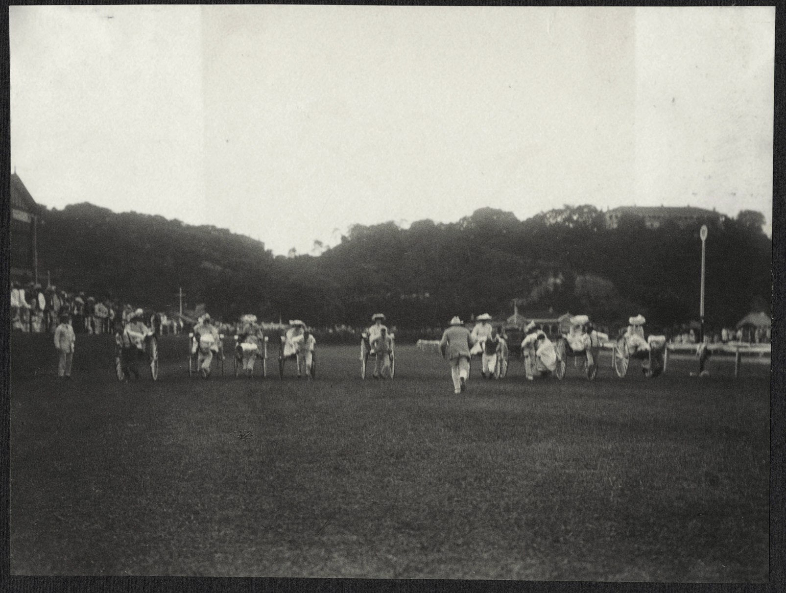 Hong Kong: A rickshaw race at the racetrack