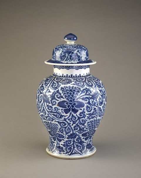 Jar with cover F1986.21a-c