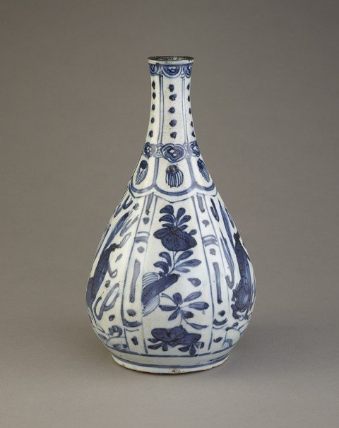 Bottle F1989.1